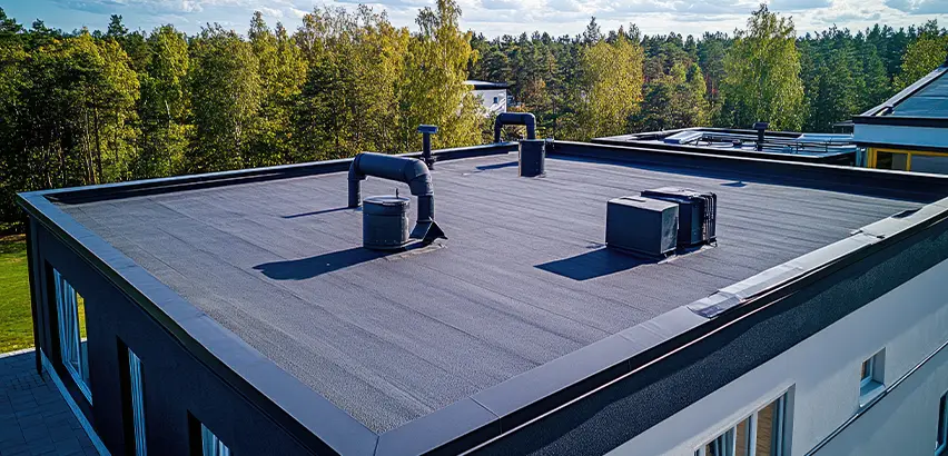Professional Flat Roof Replacement Services in Lombard, IL