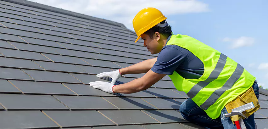 Professional Hail Damage Roof Repair Services in Lombard, IL