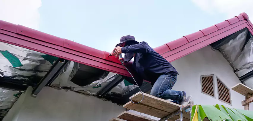 Rain Gutter Repair in Lombard