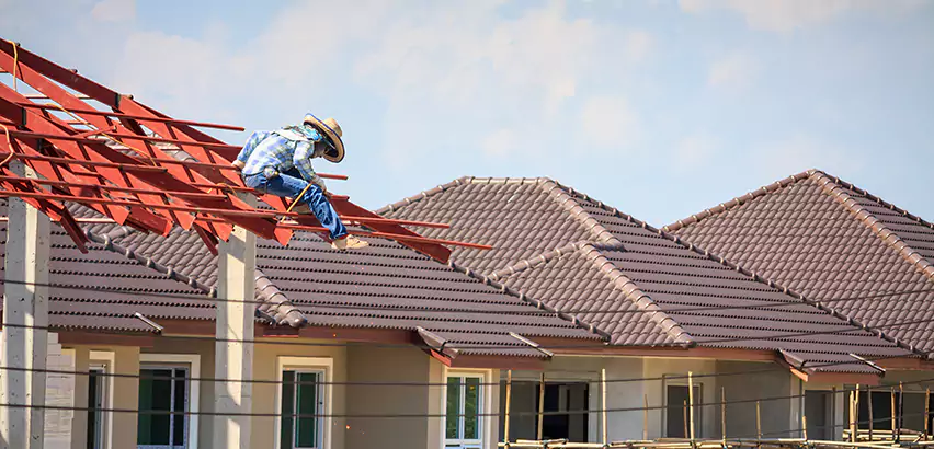 Professional Wind Damage Roof Repair Services in Lombard, IL